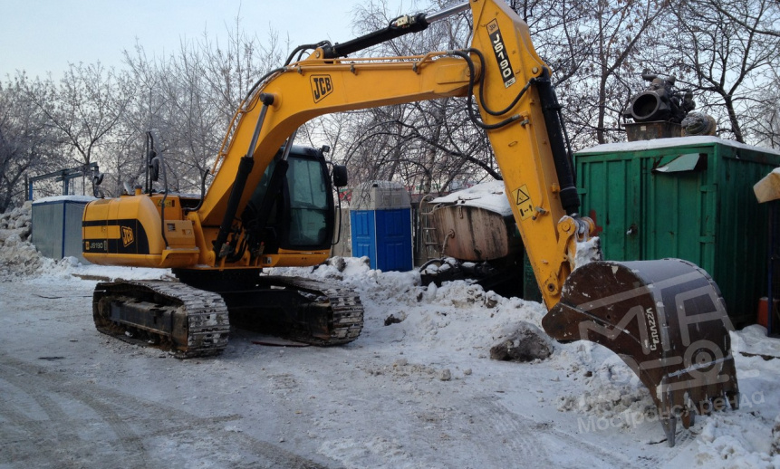 Гусеничный экскаватор JCB JS 190 NC