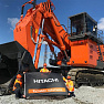 Горный экскаватор Hitachi прибыл на службу в Сахалин