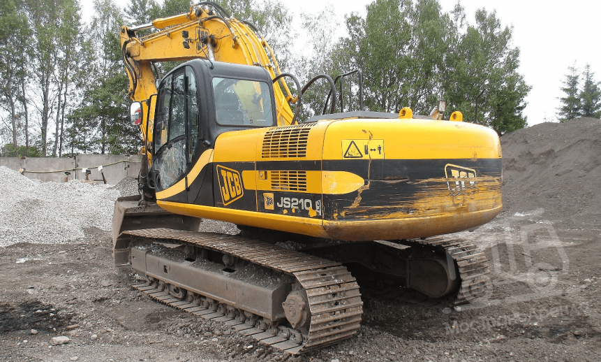 Гусеничный экскаватор JCB JS 210 LC