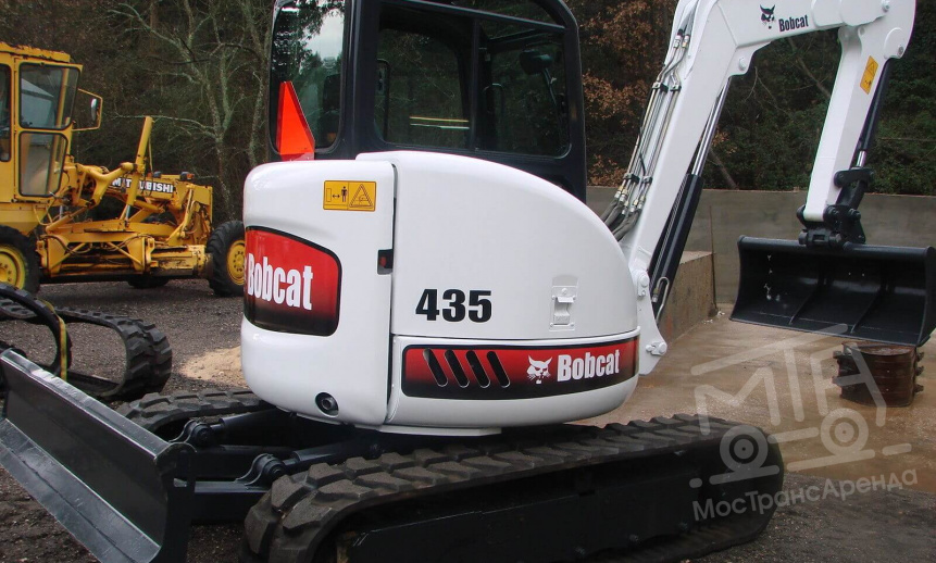 Мини-экскаватор Bobcat 435 с гидромолотом