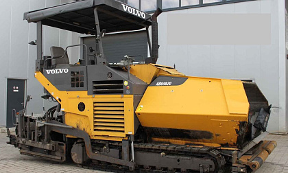 Асфальтоукладчик Volvo ABG 5820