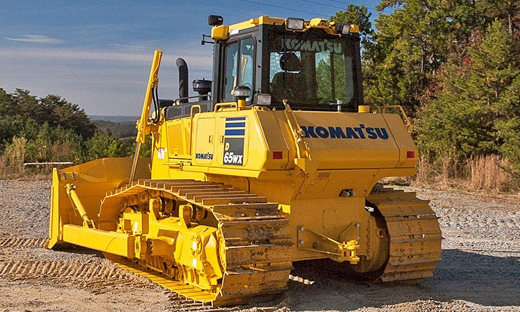 Бульдозер Komatsu D65WX-18