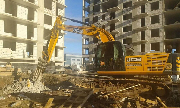 Гидромолот 1,8 тонны на базе экскаватора 27 тонн