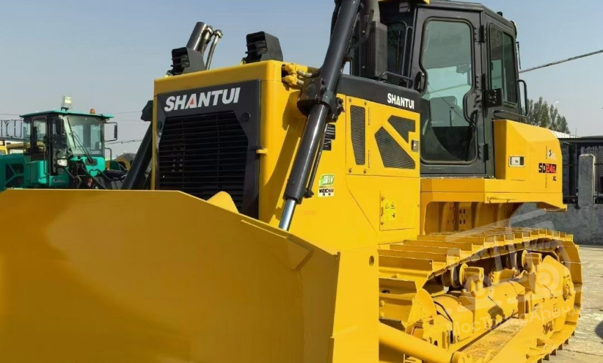 Бульдозер Shantui SD24-G