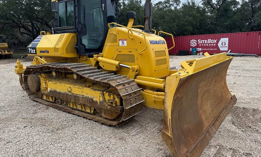 Бульдозер Komatsu D71EX-24