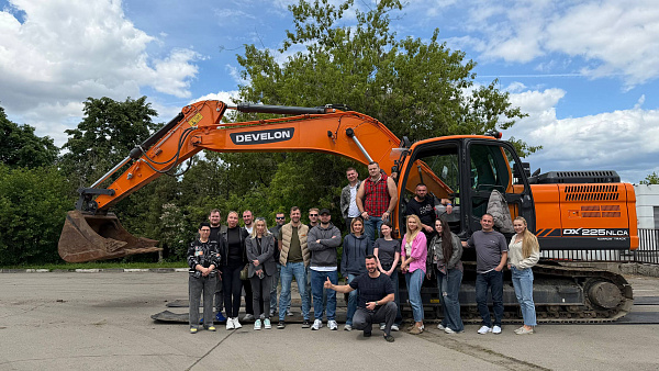 Новая мощь на гусеницах: DEVELON DX225NLCA уже в работе