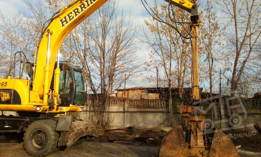Колесный экскаватор JCB JS 175W