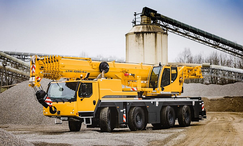 Автокран Liebherr LTM 1090 - 90 тонн