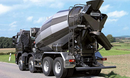 Авто­бетоно­смеситель Liebherr HTM 904 ZA на шасси SCANIA P380