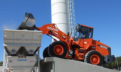 Фронтальный погрузчик Doosan SD200