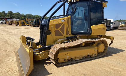 Бульдозер Cat D2