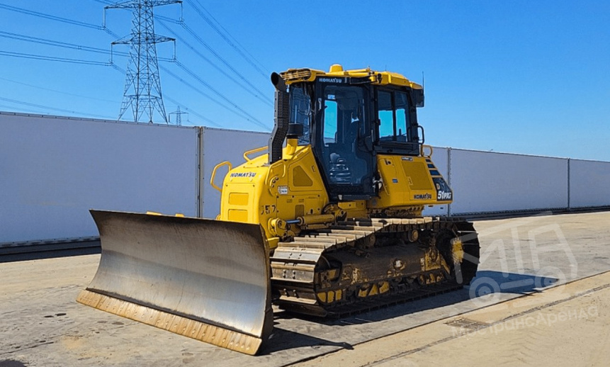 Бульдозер Komatsu D51PXi-24